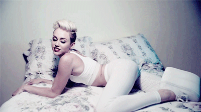 Miley Cyrus hot gif