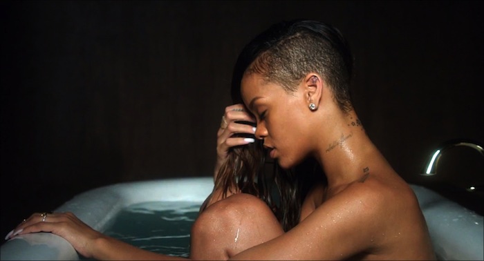 Rihanna stay nude rihanna_stay
